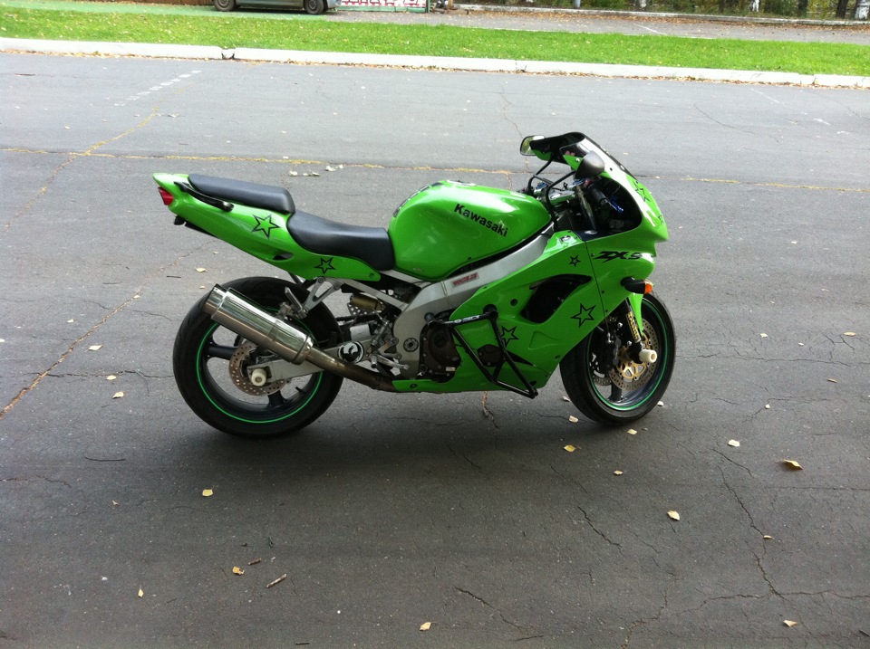 Kawasaki Ninja 1998