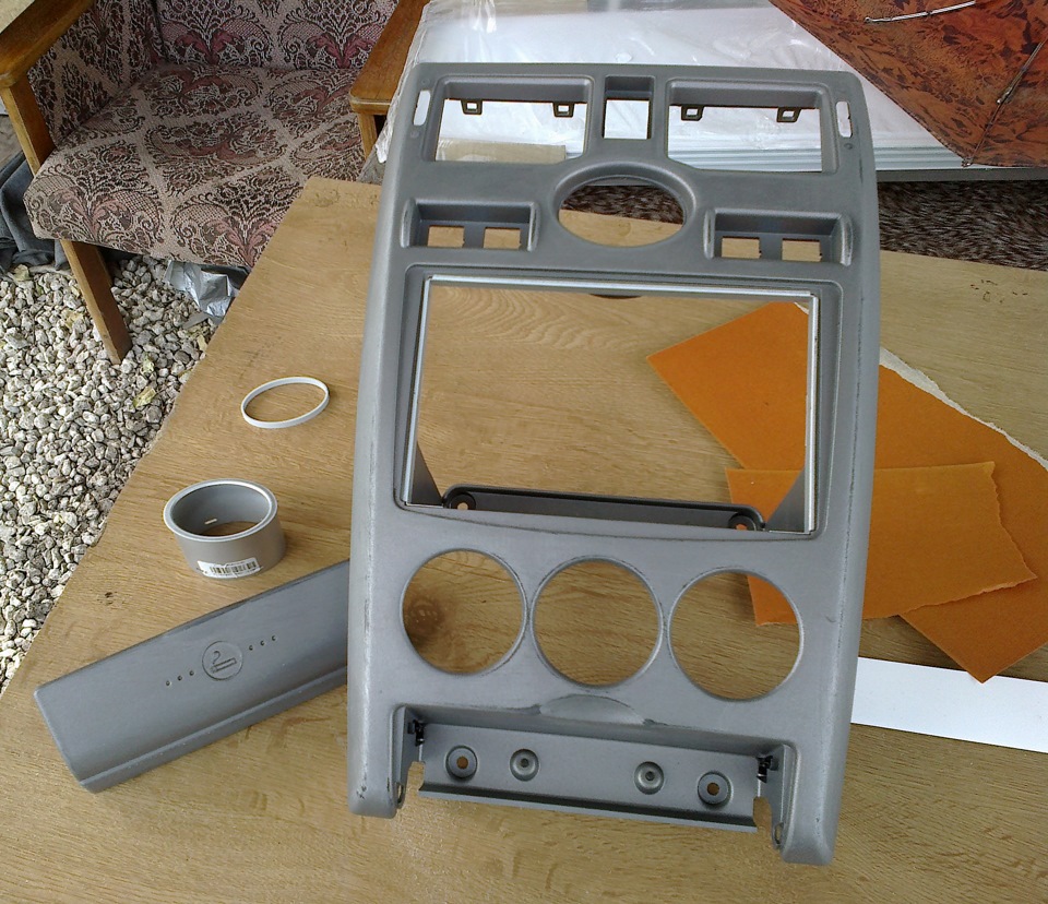 покраска консоли — Lada Приора седан, 1,6 л, 2012 года | другое | DRIVE2