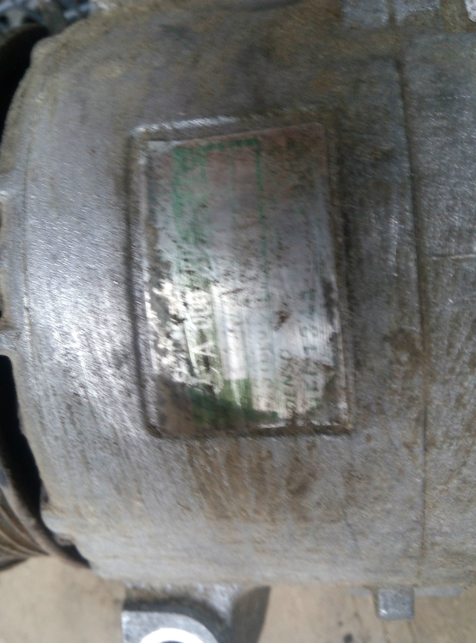 Заклинило шкив компрессора кондиционера. — Mercedes-Benz C-class (W202 ...