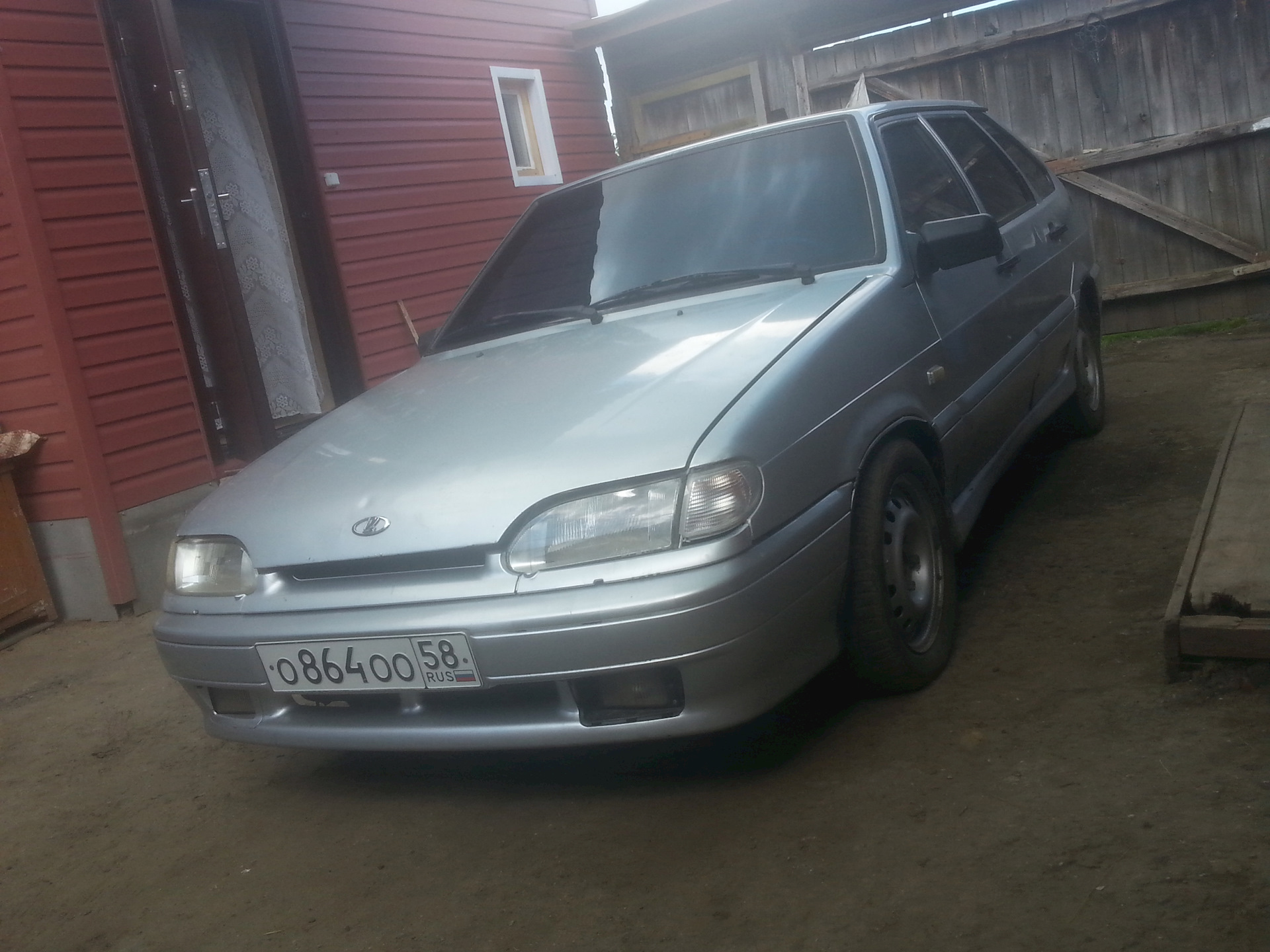поставил 14 штампы — Lada 2114, 1,5 л, 2005 года | колёсные диски | DRIVE2
