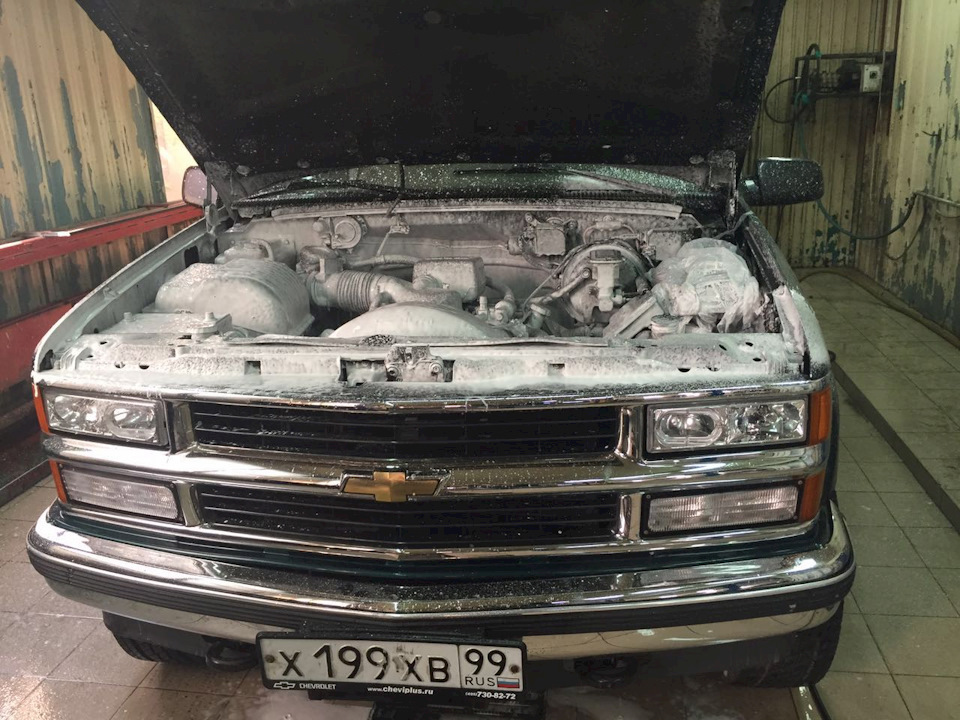 Фото в бортжурнале Chevrolet Tahoe (GMT400)