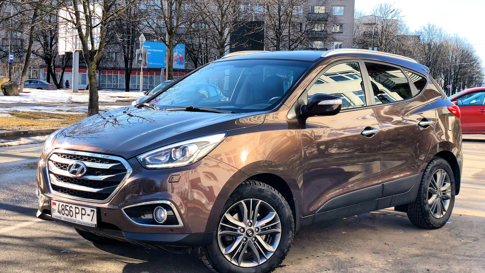 Хендай ix35 отзывы. Hyundai ix35 2.0 at.