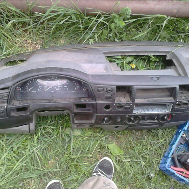 Газель 2705 торпеда. Новая панель на старую газель. Торпедо газ 3302 старого образца. Газ газель бизнес торпеда. Панель торпеда газель 3302.