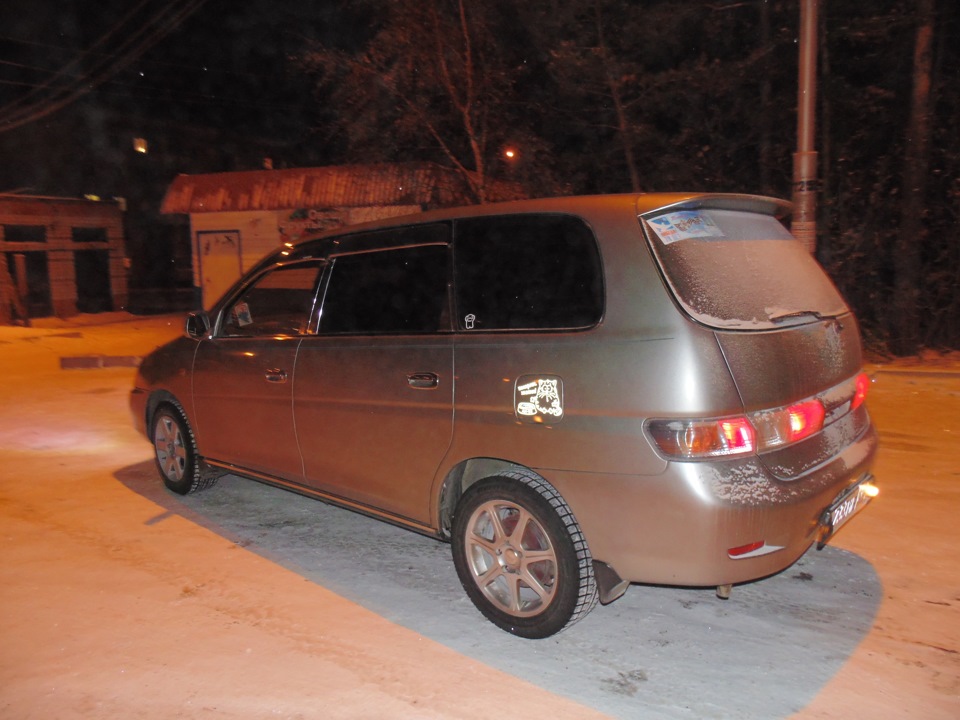 toyota gaia диски r14