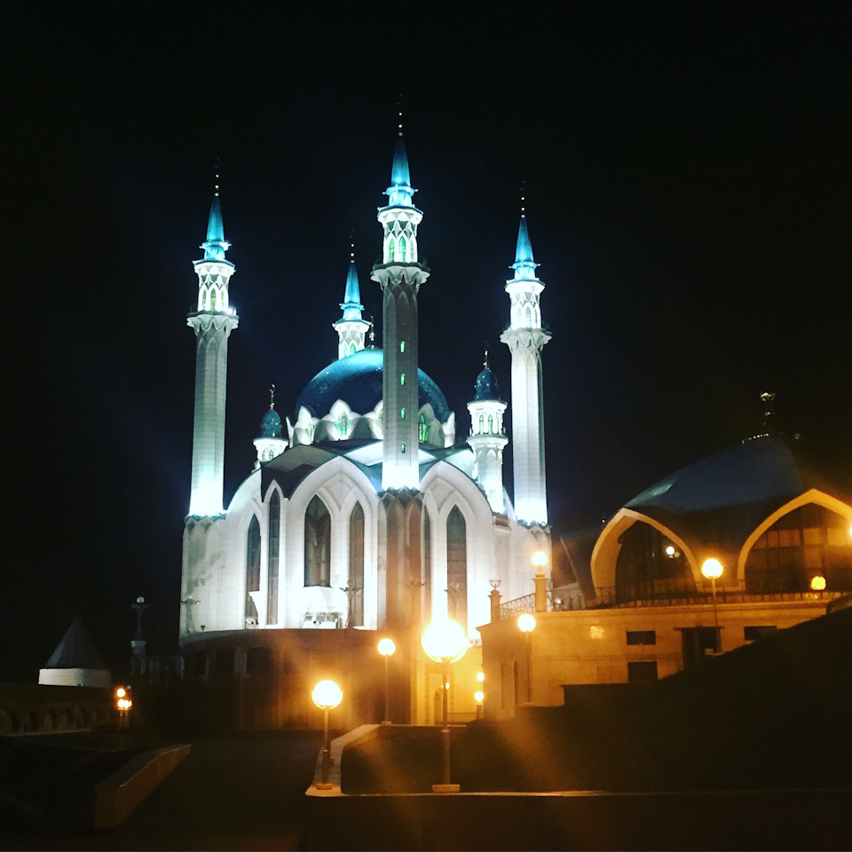 Казань ночью