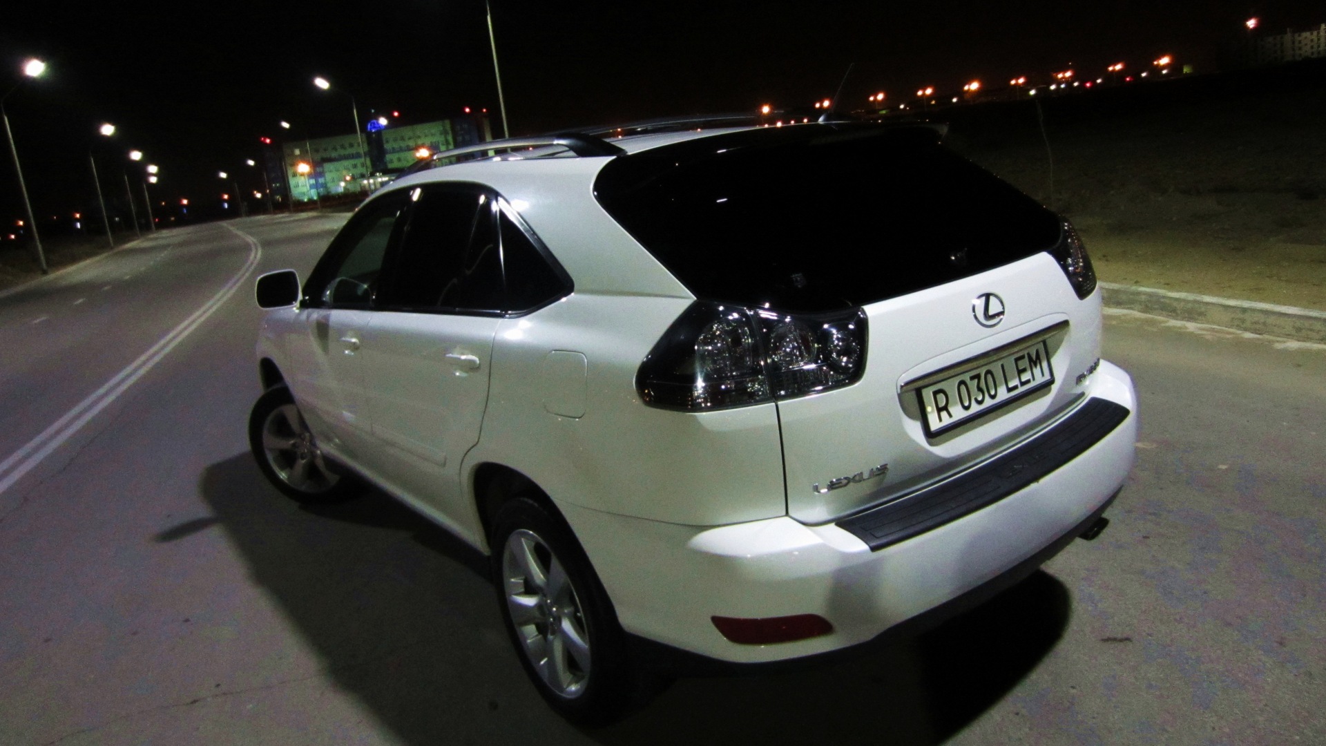 Lexus RX (2G) 3.3 бензиновый 2004 | 330 на DRIVE2