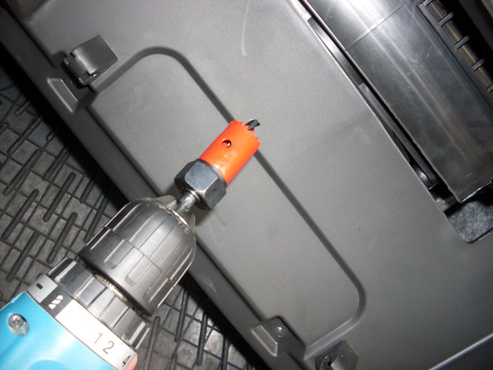 Охлаждаемый перчаточный ящик — Chevrolet Cruze (1G), 1,8 л, 2012 года ...