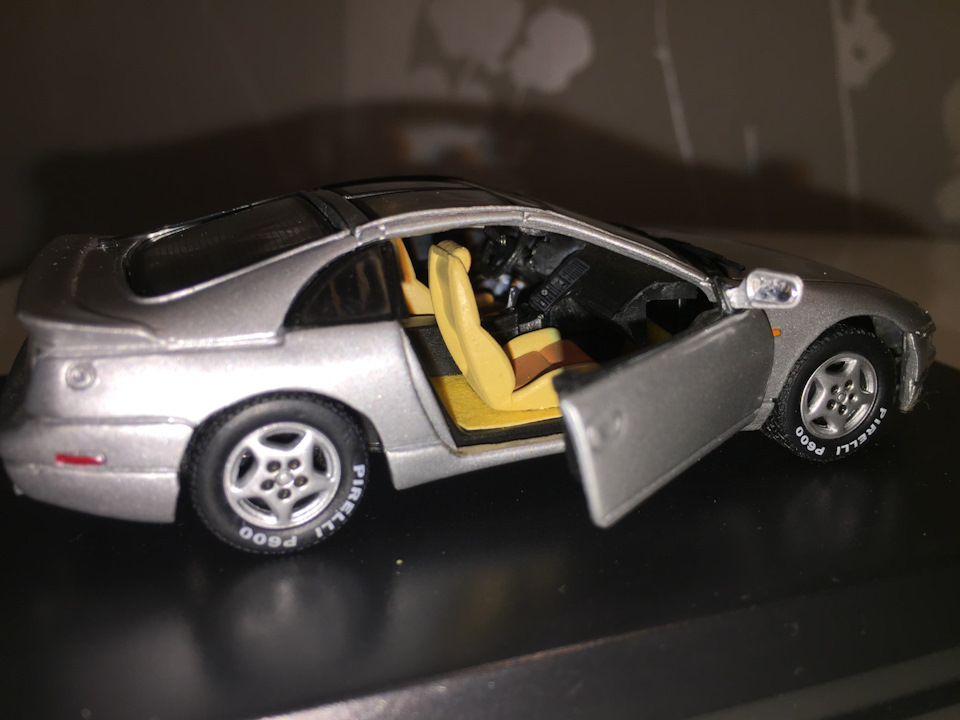 TninoFull-Drive2 Vintage Cream ！ Автомобили в миниатюре (1:43) — Citroen ZX, 1,4 л, 1993 года