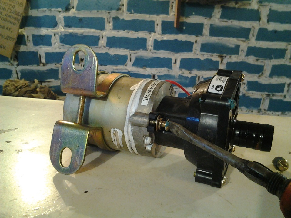 мотор печки 3110,3302. моторчик подкачки тормоза вольво с80 2002 артикул. доп насос отопителя w124. насос охлаждающей жидкости газель 12 вольт 18мм. моторчик отопителя газ 3302.