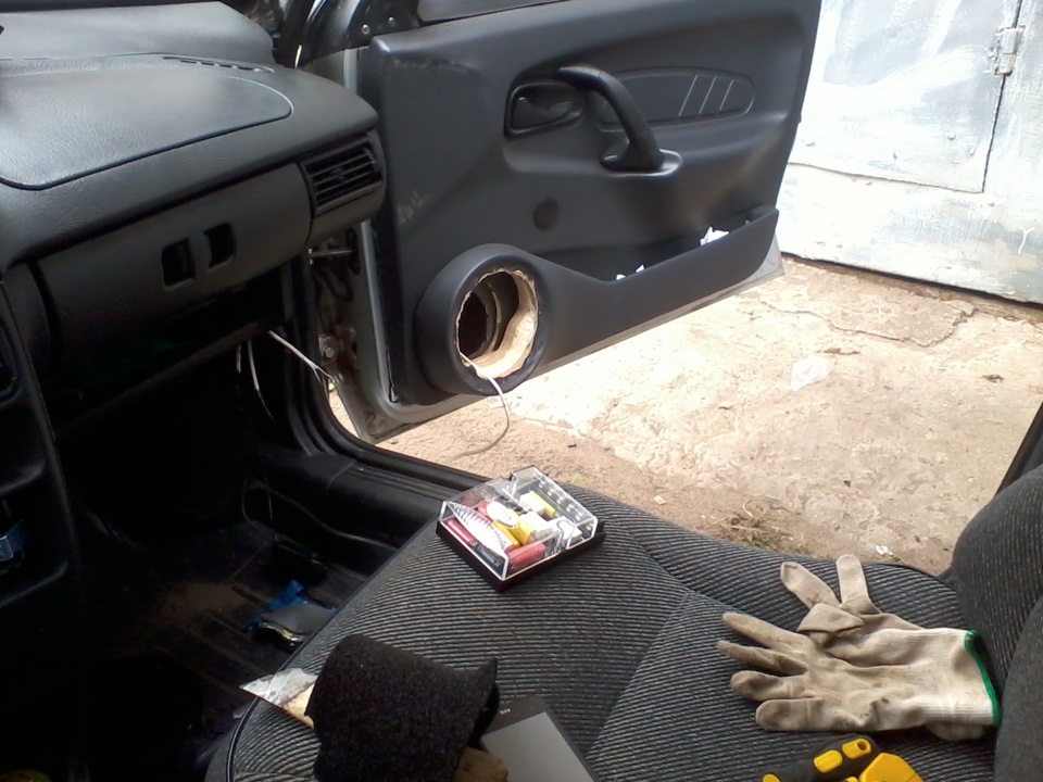 кикс в машину — Lada 2115, 1,5 л, 2001 года | автозвук | DRIVE2