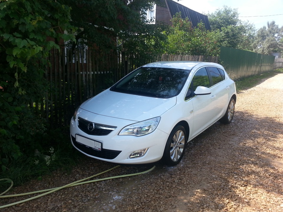Удаление битума с кузова — Opel Astra J, 1,6 л, 2012 года | мойка | DRIVE2