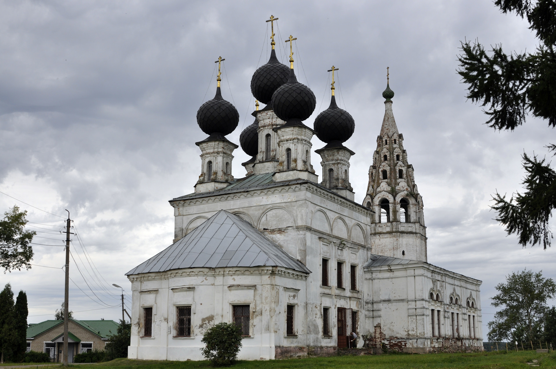 ново белый камень костромская область храм