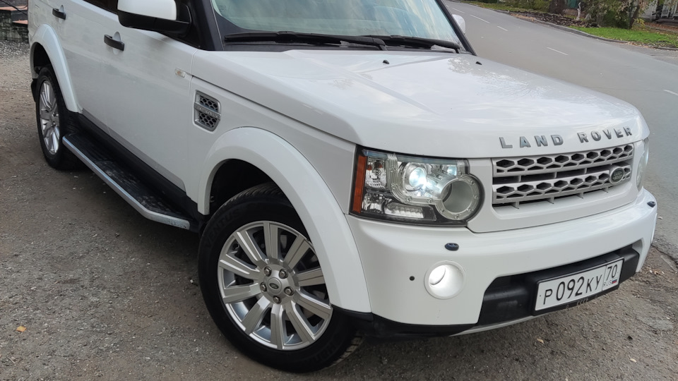 Заглушил пневмоопоры двигателя. — Land Rover Discovery IV, 3 л, 2011 ...