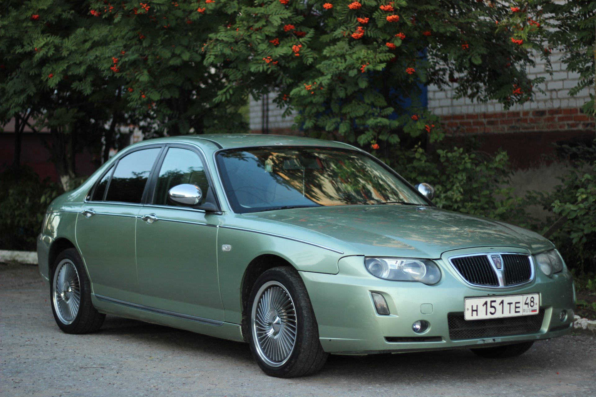 Фото rover 75