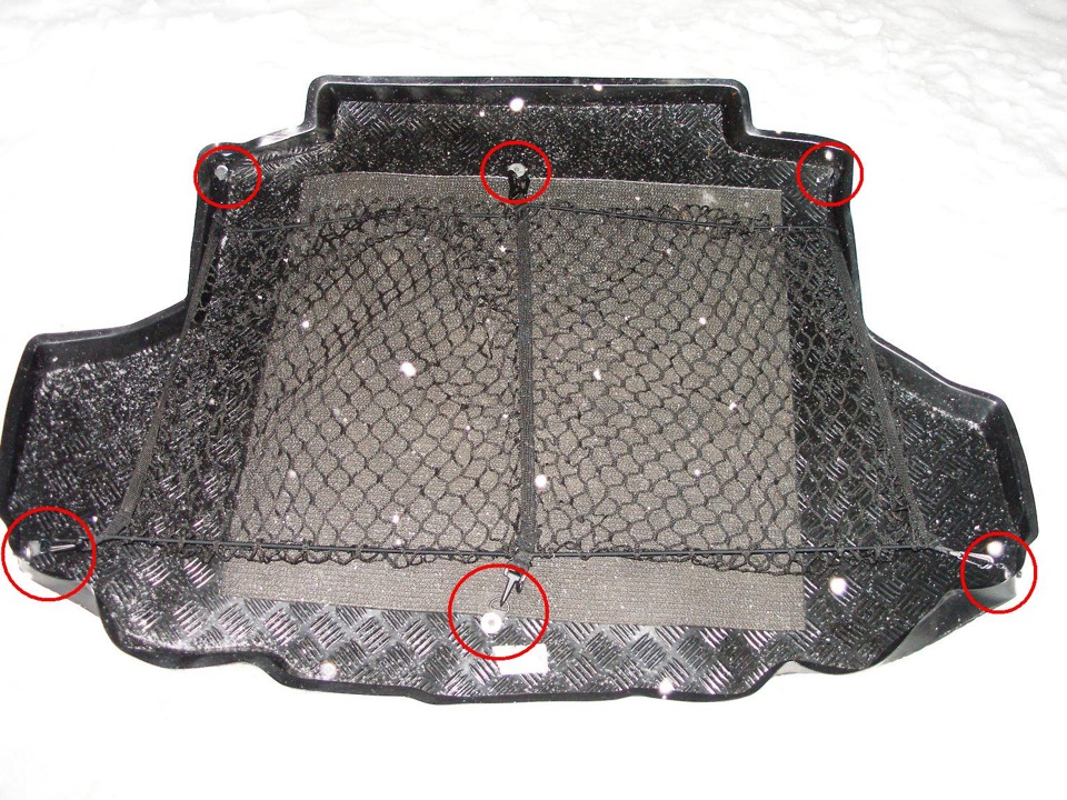 a2a5278s 960 Как крепить сетку в багажнике