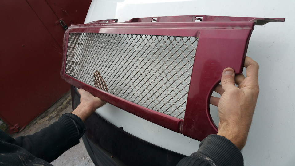 Решетка радиатора (вариант №2) — 2 — Land Rover Discovery III, 3,6 л ...