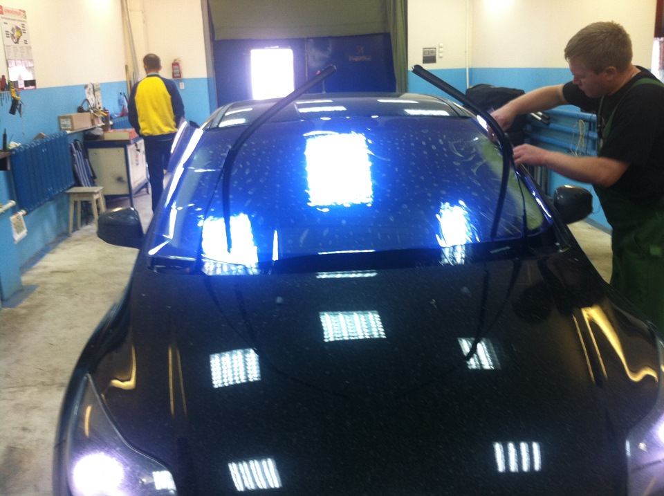 Закатал лоб Хамелеон 77% — Ford Focus III Hatchback, 1,6 л, 2011 года ...