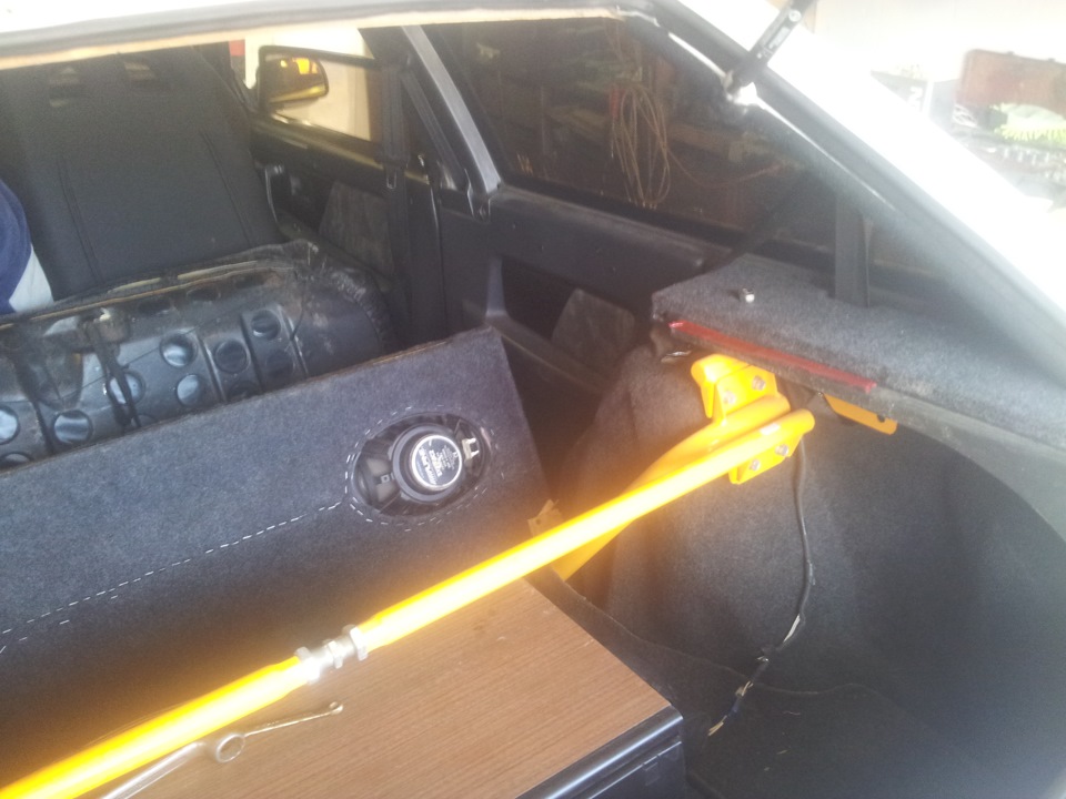 Задние газомаслянные стойки Demfi-70 и пружины технорессор -70 — Lada ...