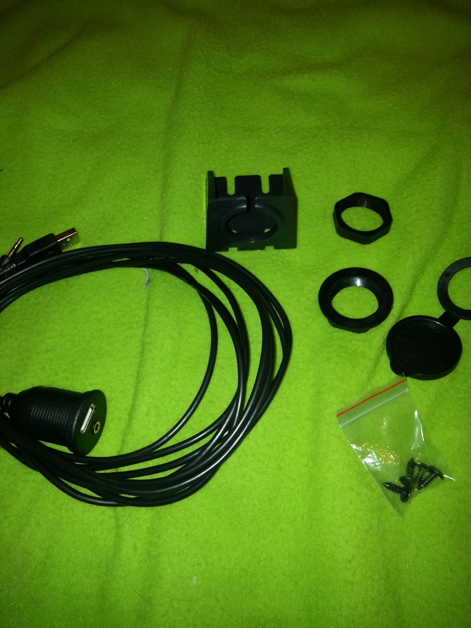 AUX USB Mazda 3 1G 1 6 2007 DRIVE2 AUX USB Mazda 3 1G 1 6 2007 DRIVE2