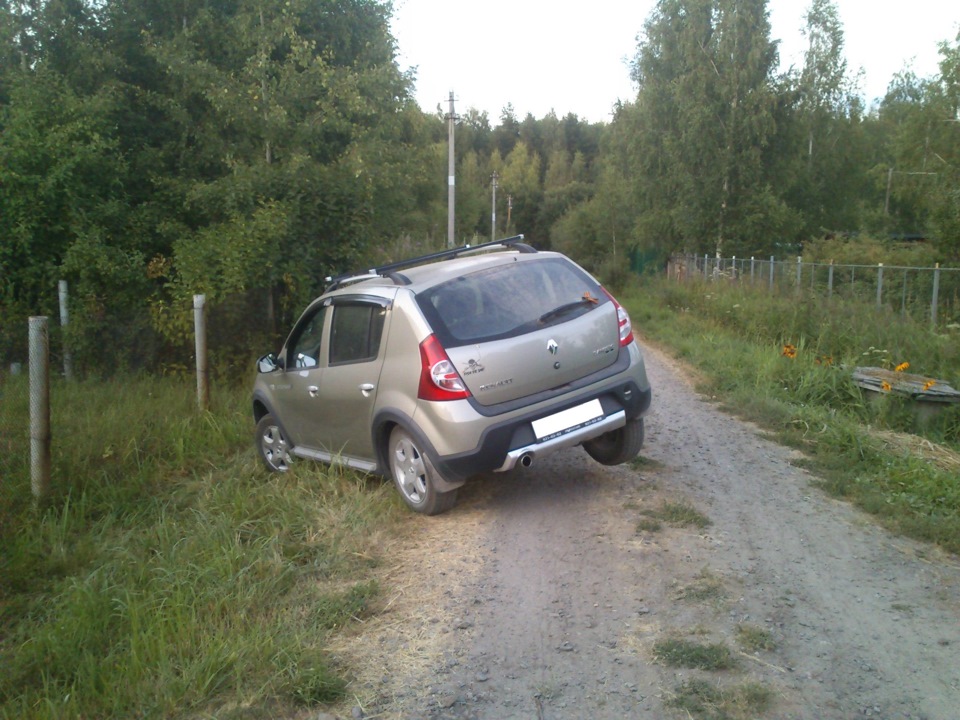 Вывешивание колеса. — Renault Sandero 1G, 1,6 л., 2013 года | покатушки ...