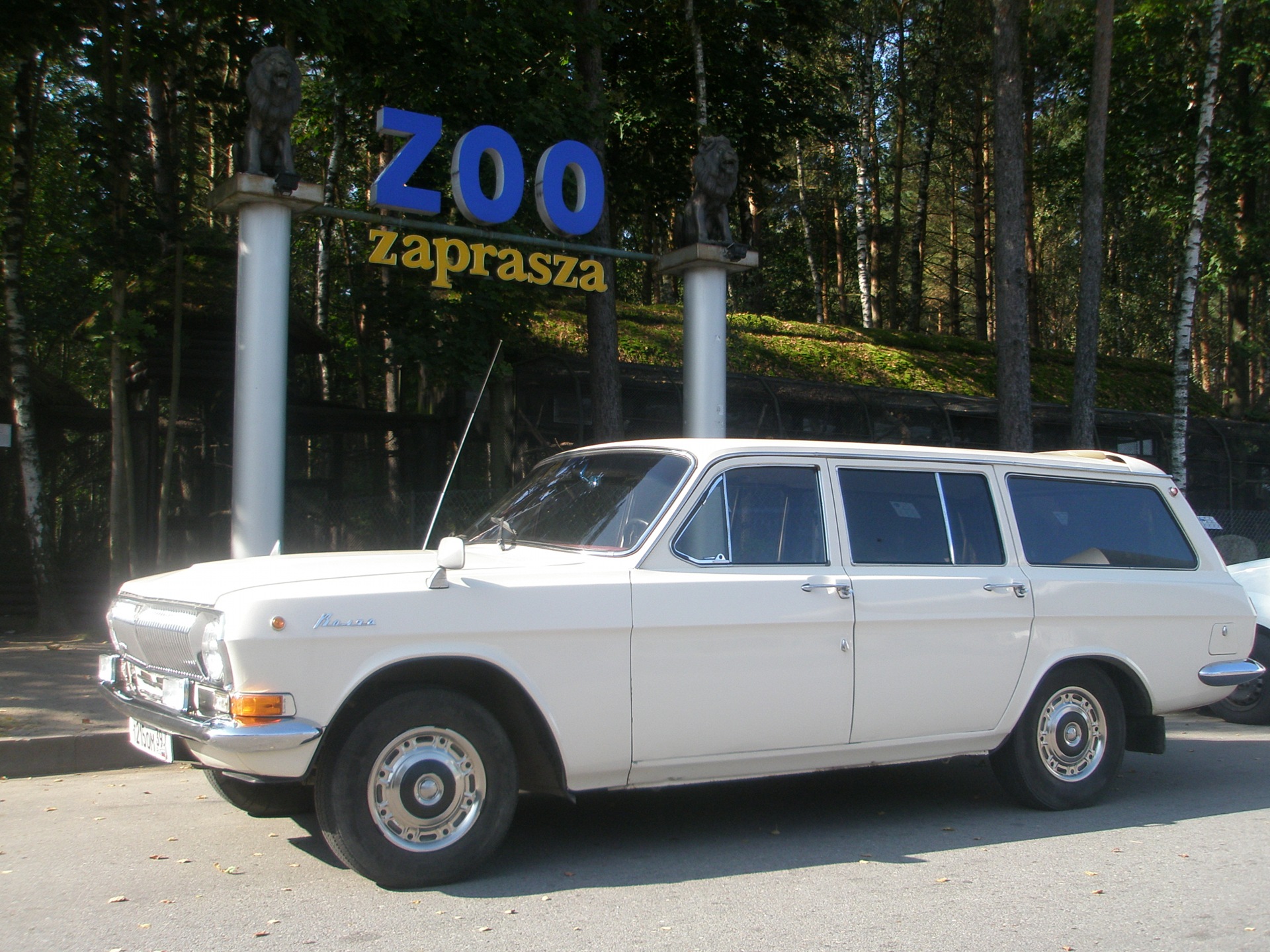 Jeep Wagoneer Рё Р“РђР— 2402