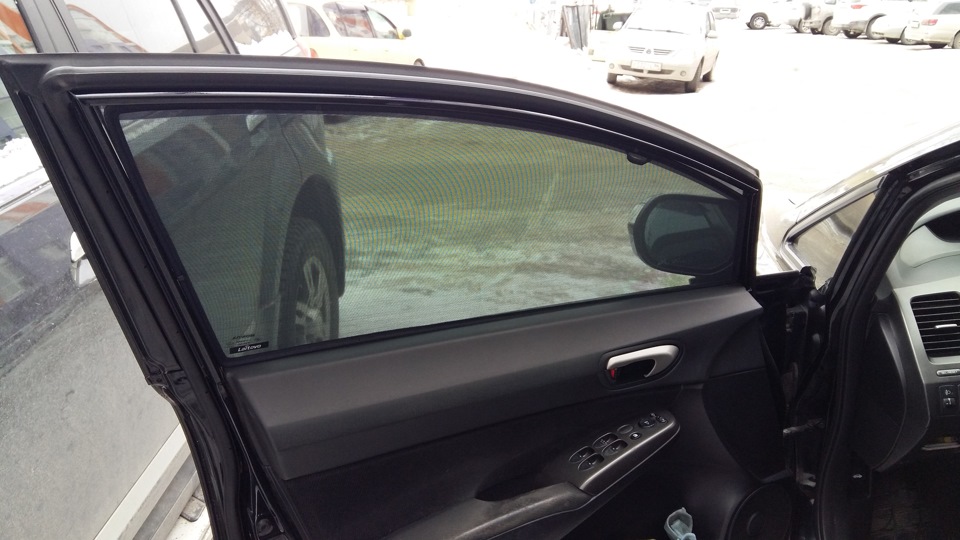 Шторки Laitovo premium на передние стекла. — Honda Civic 4D (8G), 1,8 л .