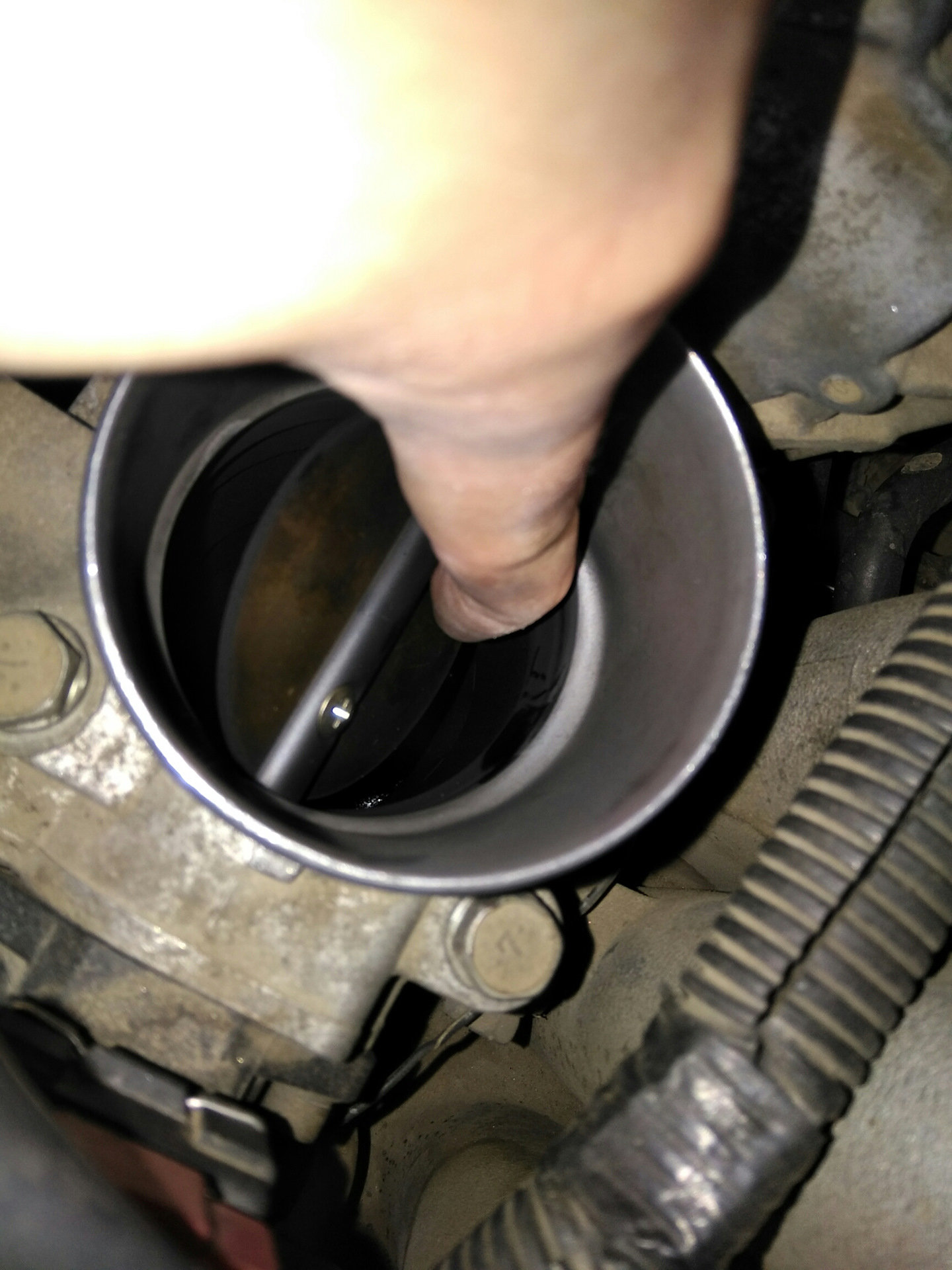 Мицубиси не набирает обороты. Датчик педали газа mitsubishi outlander. Мицубиси не набирает обороты. 4g631 не набирает обороты выше 3000. Митсубиси галант 8 не заводится причины.