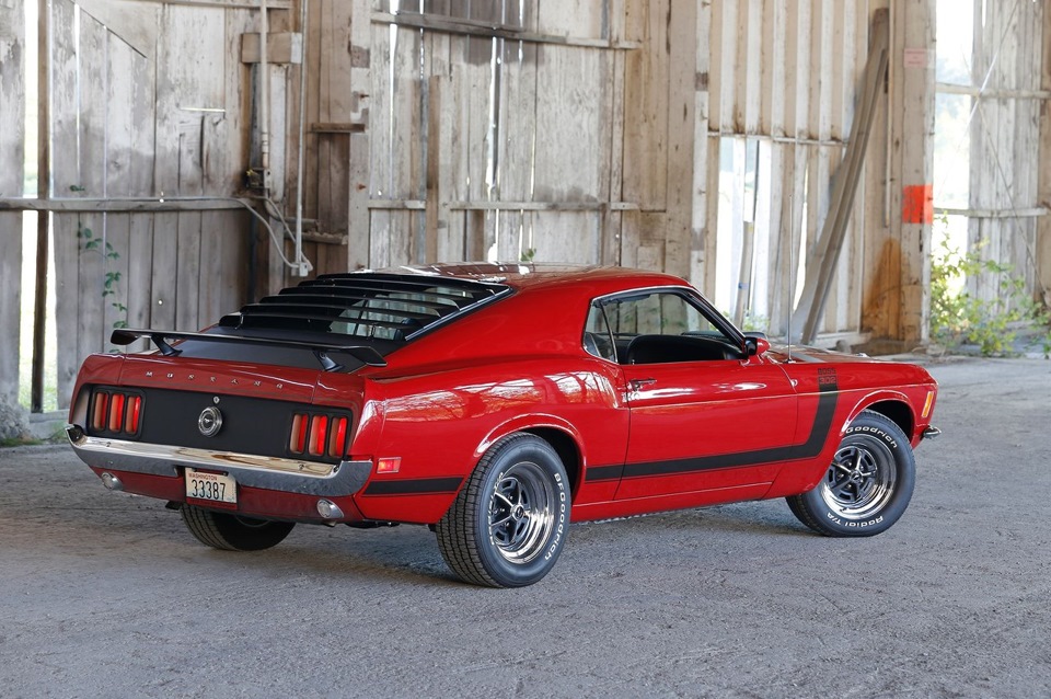 19. 1970 ford mustang boss 302. 