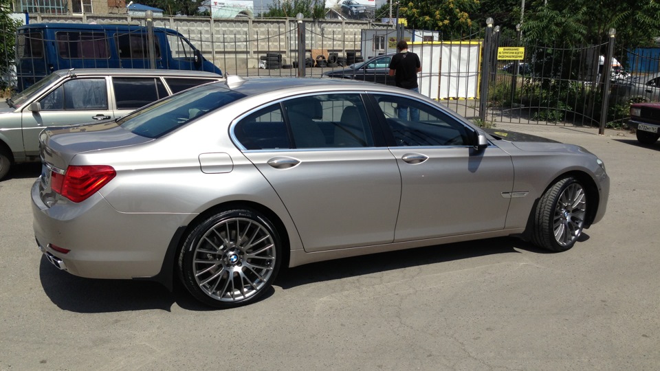 Bmw 7 Series Drive2