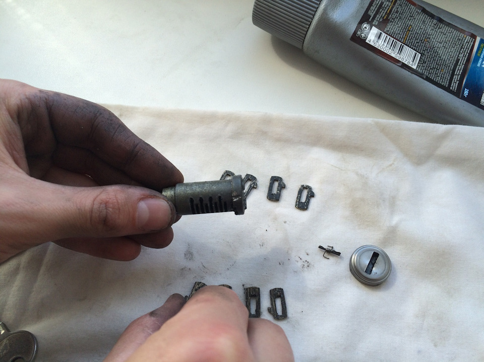 Ремонт личинки замка багажника Bmw e30 — BMW 3 series (E30), 1,6 л ...