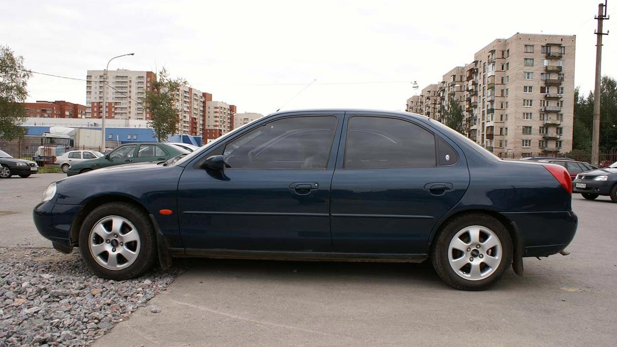 1997 г. Форд Мондео старый кузов 1997. Ford Mondeo 1997 диски. Авто Форд Мондео 1997г. Ford Mondeo 1997 18 диски.