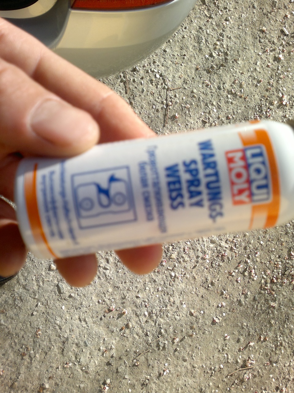 Смазка для замков и петель. Какой смазкой смазать петли. Смазка для петель ликви моли. Смазка для замков и петель. Какой смазкой смазать петли.