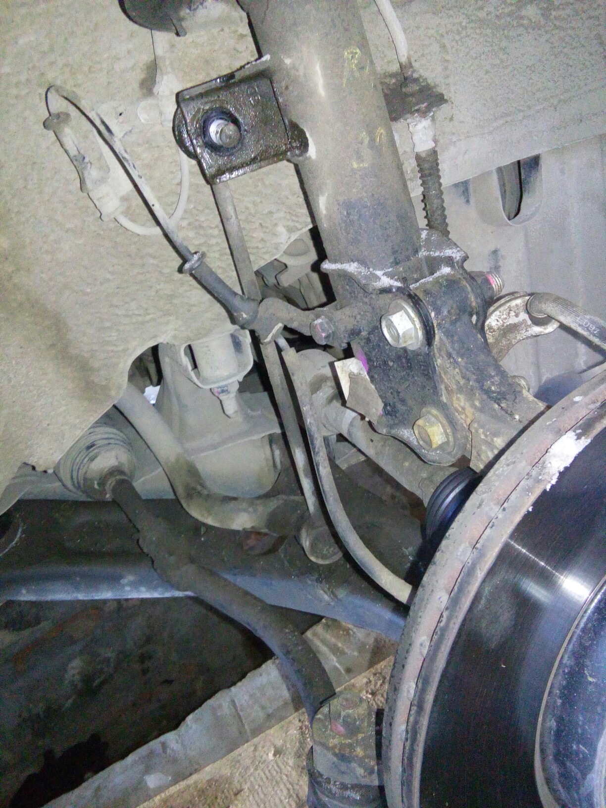 мерседес 447 стук стойки стабилизатора. сид. оторвались болты стабилизатора мазда 3. проверить стойку стабилизатора не снимая. стойки стабилизатора задней балки солярис.