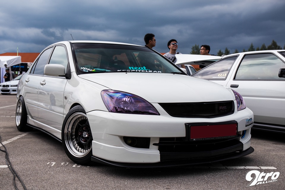 Mitsubishi Lancer 9 stance