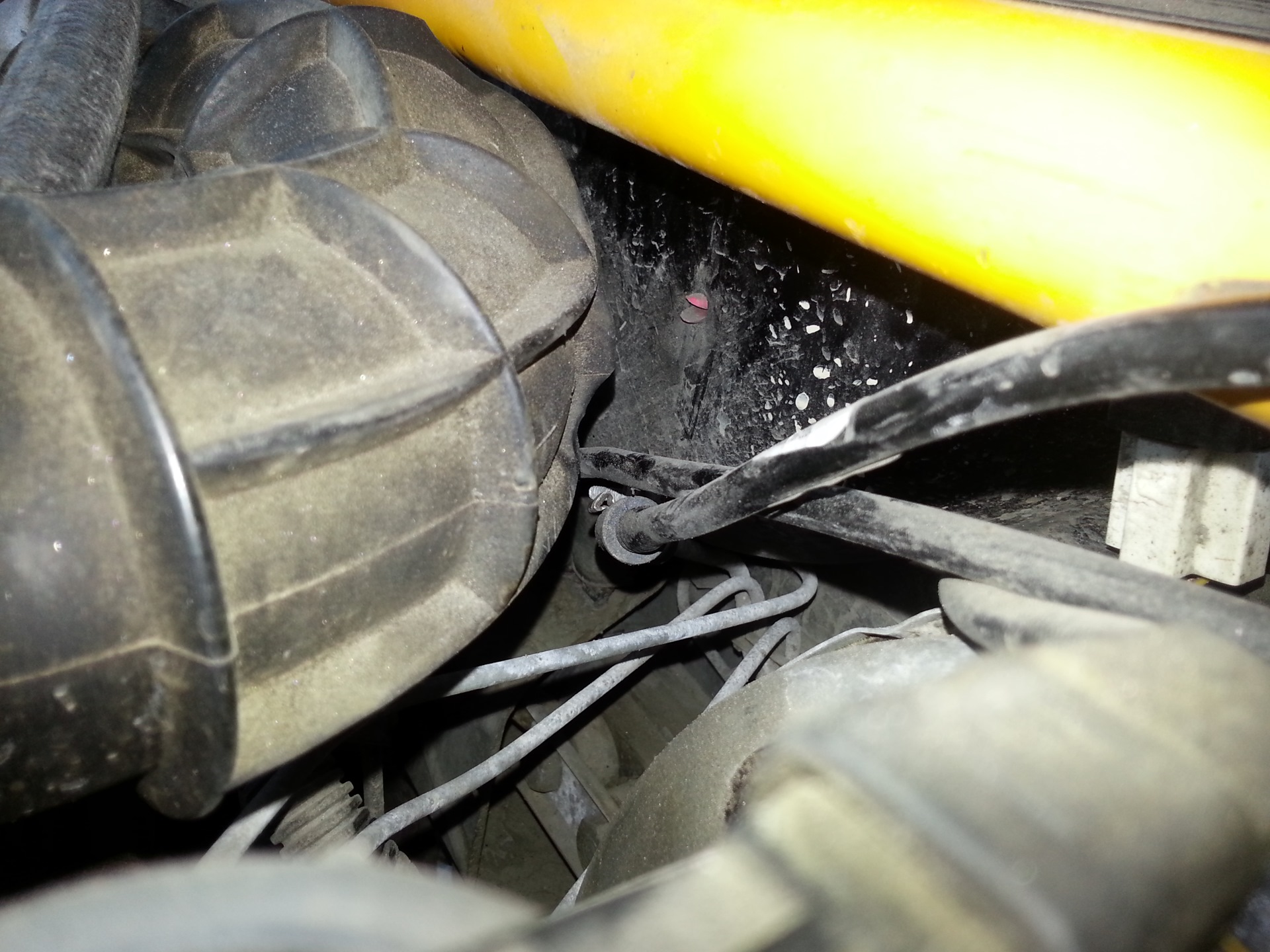 Шланг отбора разрежения — Lada 2114, 1,6 л, 2012 года | своими руками ...