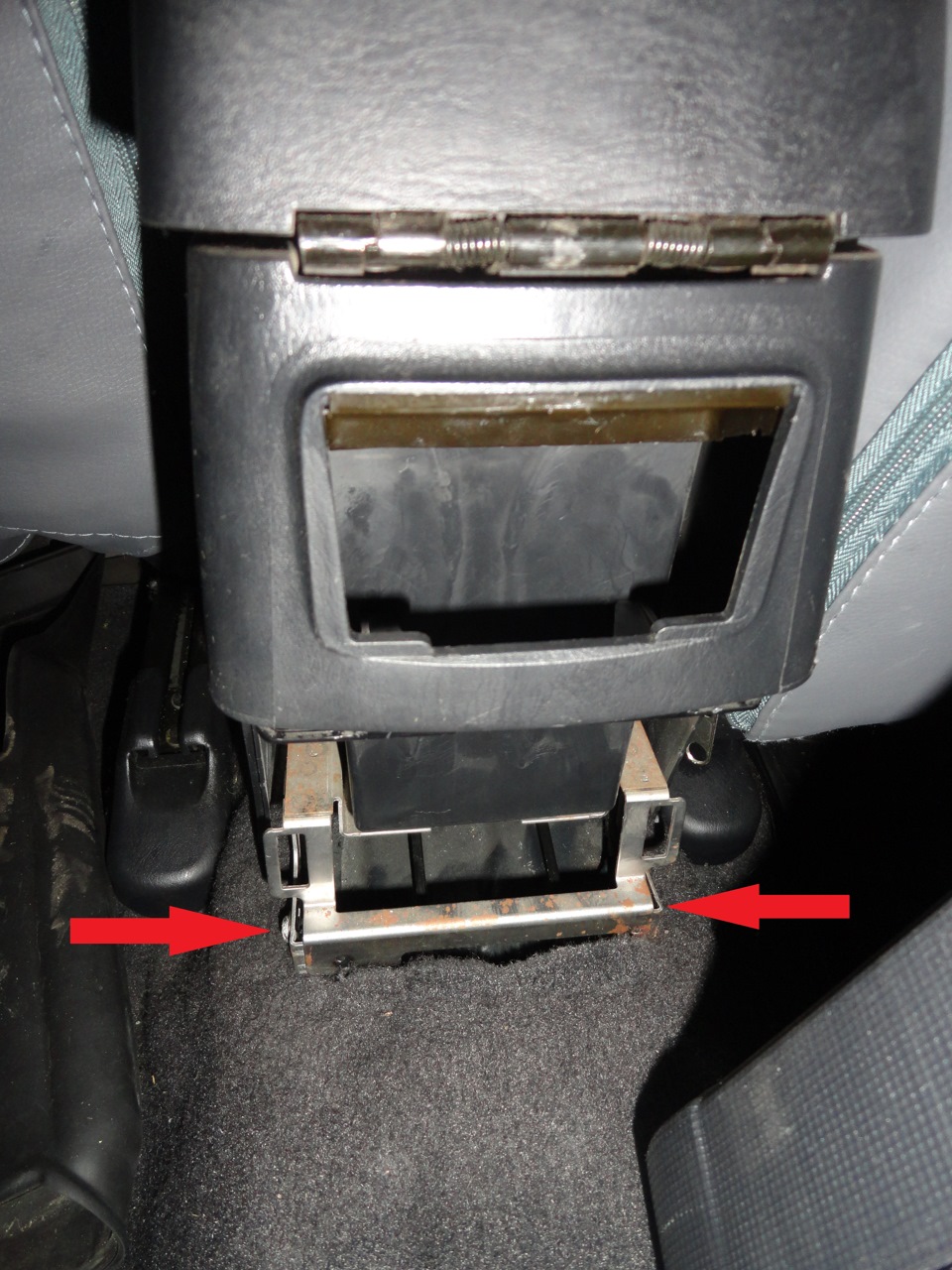 Фото в бортжурнале Nissan Almera Classic (B10)