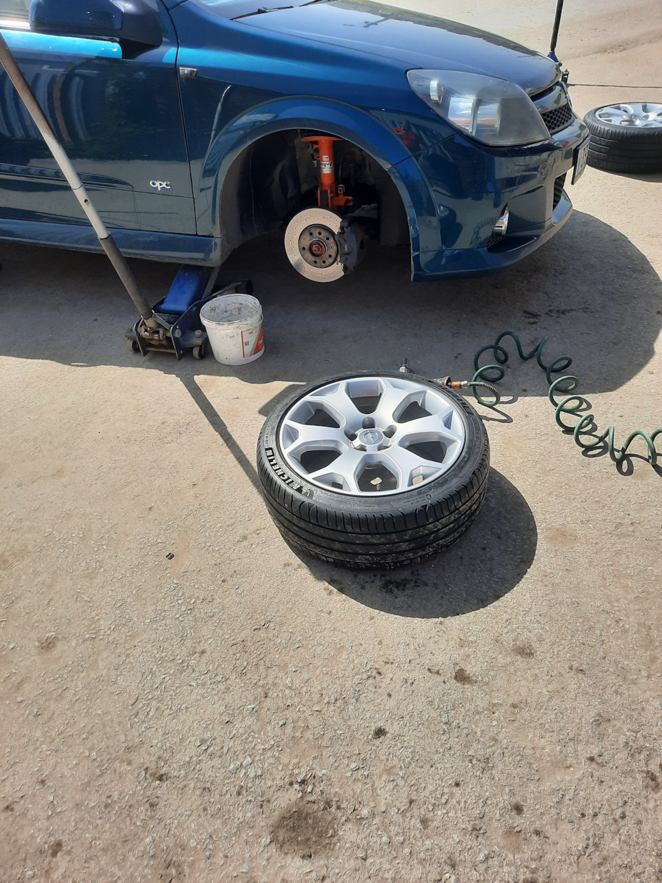 Фото в бортжурнале Opel Astra H GTC