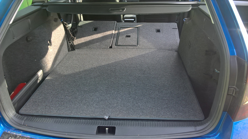 Фото в бортжурнале Skoda Octavia Combi A7 Mk3