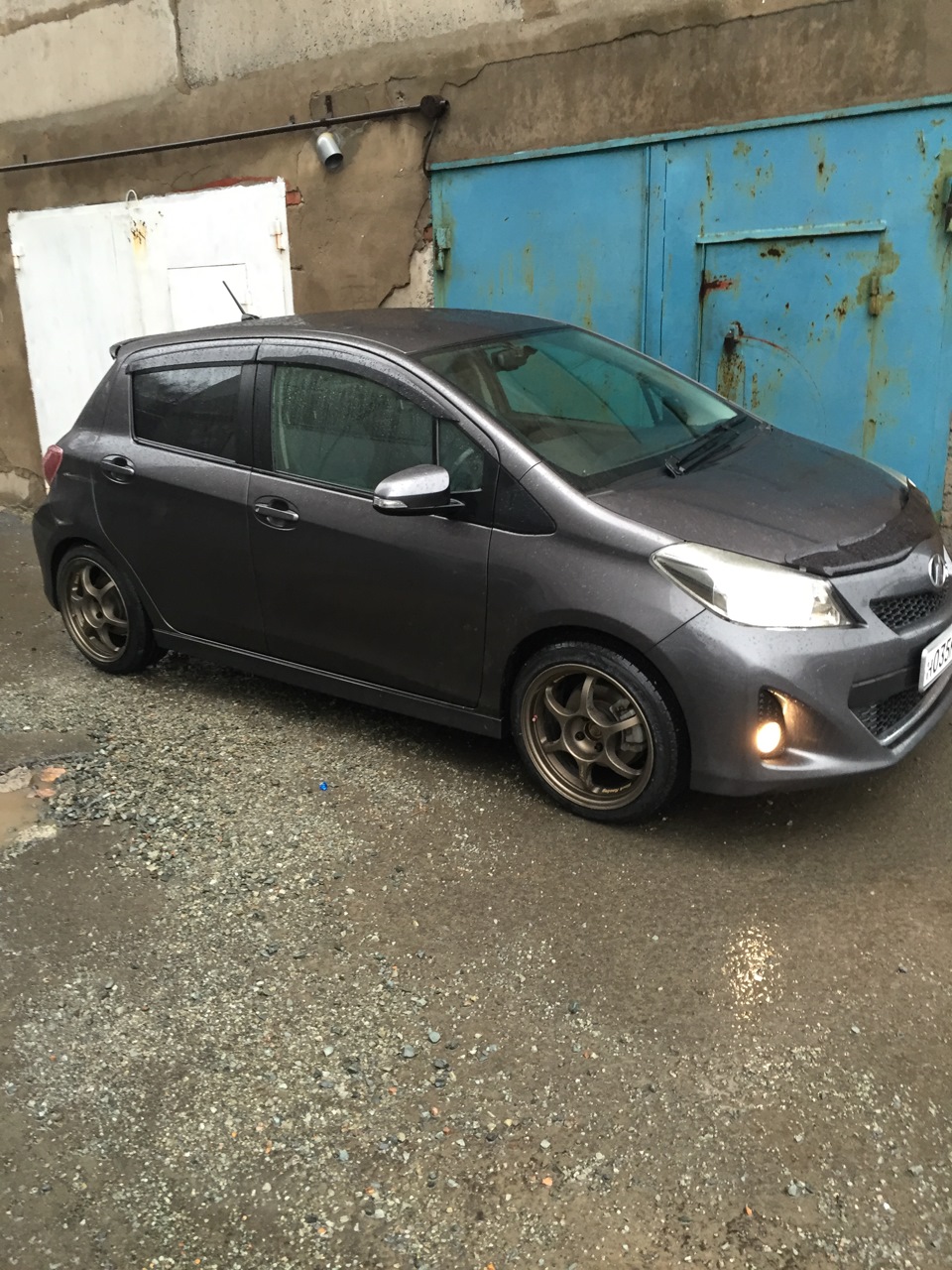 Toyota Vitz 130