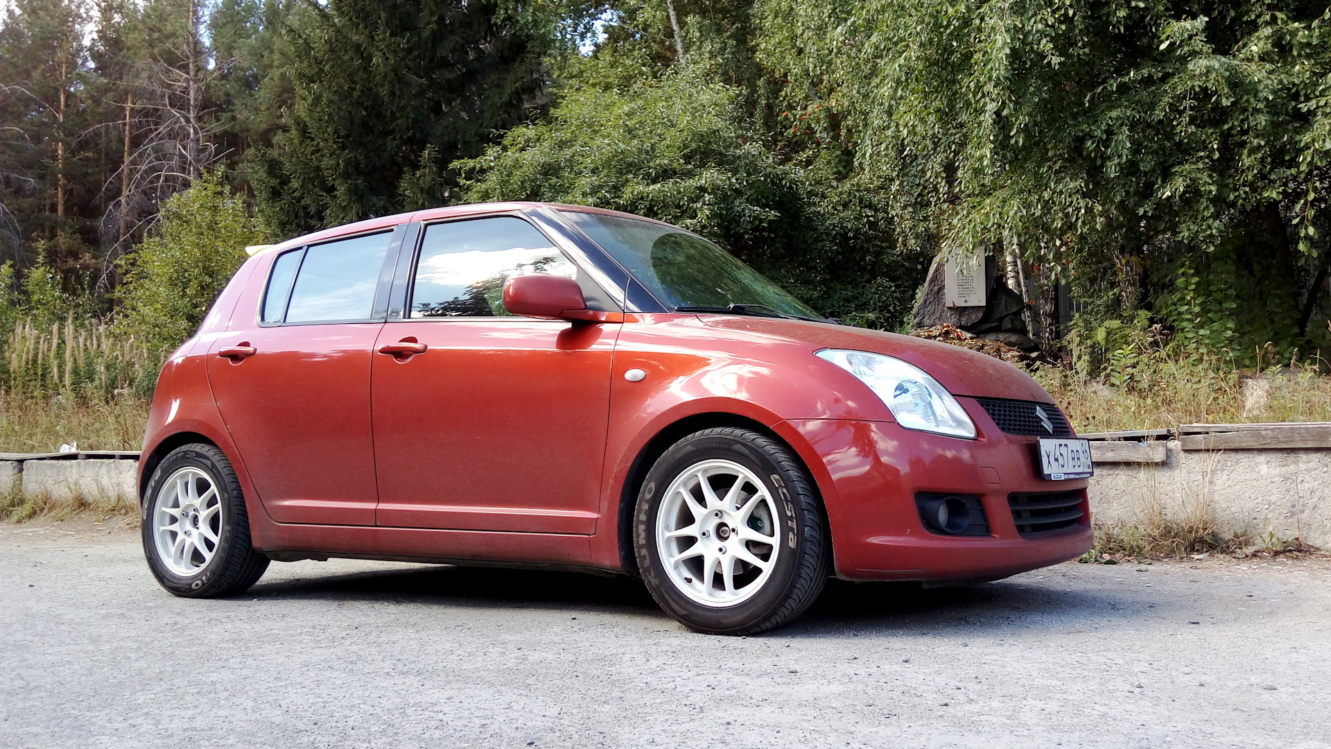 Suzuki Swift (2G) 1.3 бензиновый 2008 | 4WD на DRIVE2