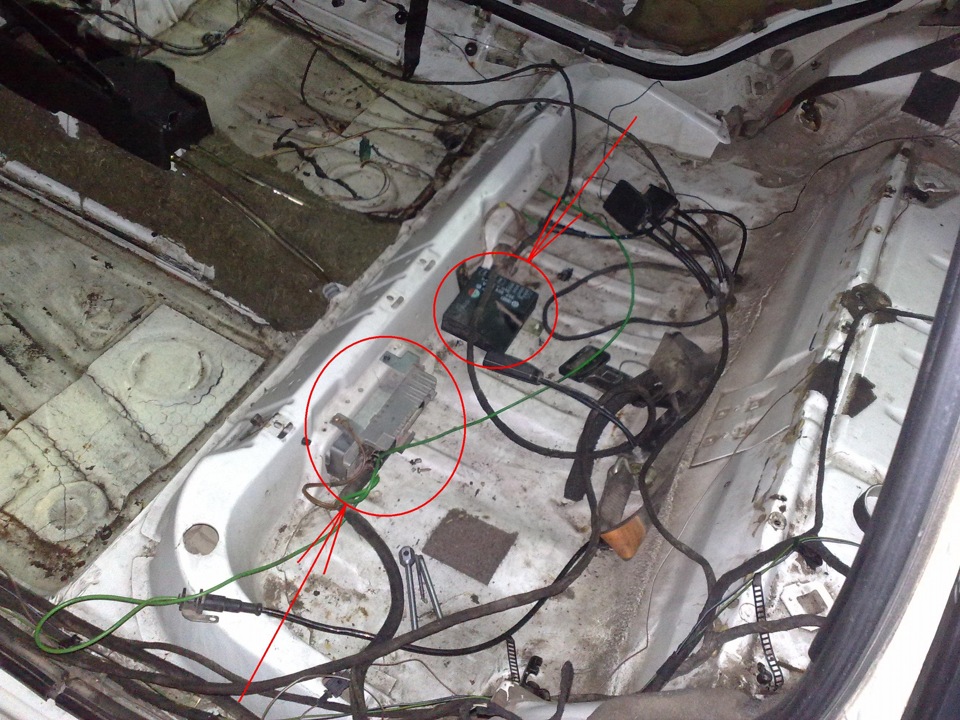 Блоки отмечены кружочками — Volkswagen Passat Variant (B3)