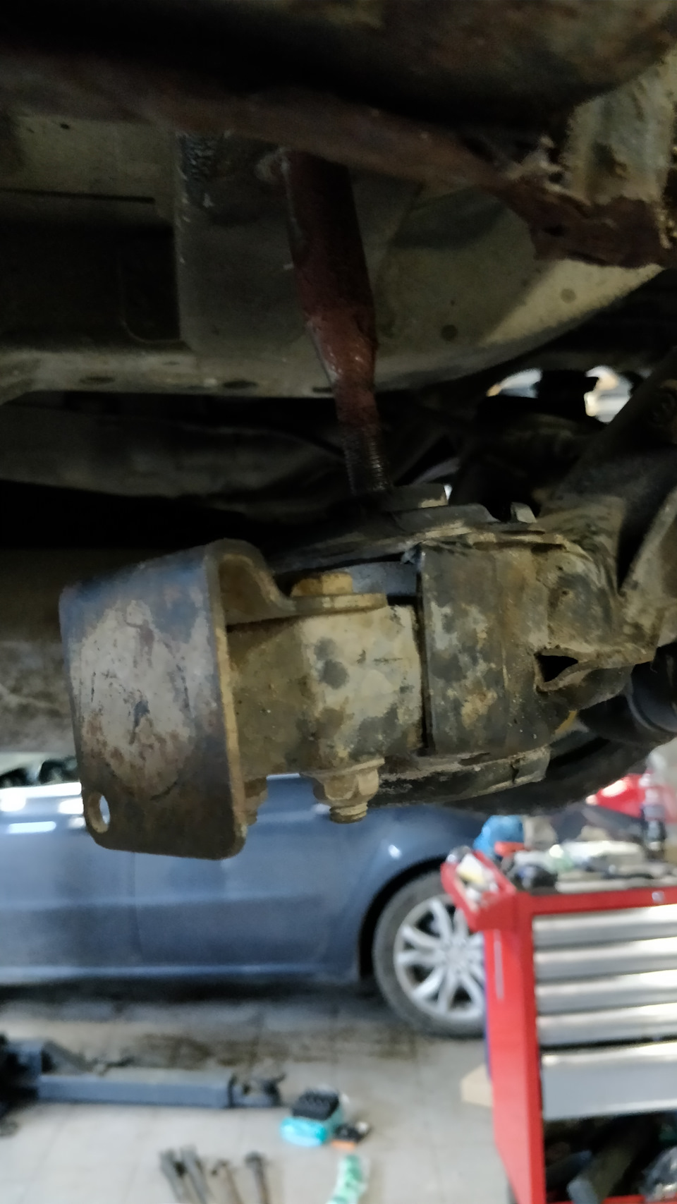 Фото в бортжурнале Nissan Skyline (R32)