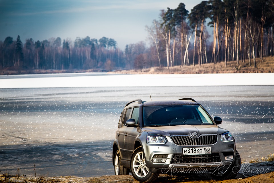 Шкода ети 1.8 полный. Skoda Yeti Offroad. Skoda Yeti салон. Skoda Yeti stance. Шкода Йети на лютом бездорожье.