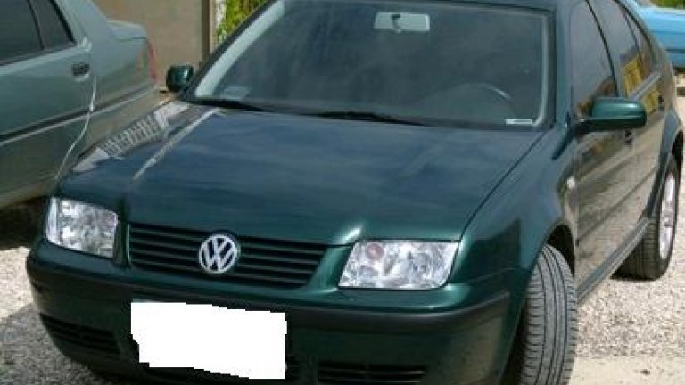 Двигатель иногда подтраивает — Volkswagen Bora, 1,6 л., 2000 года ...