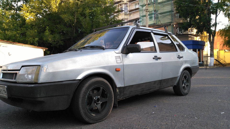 Схватывает, но не заводится. Трамблер? — Lada 21099, 1,5 л, 1999 года ...