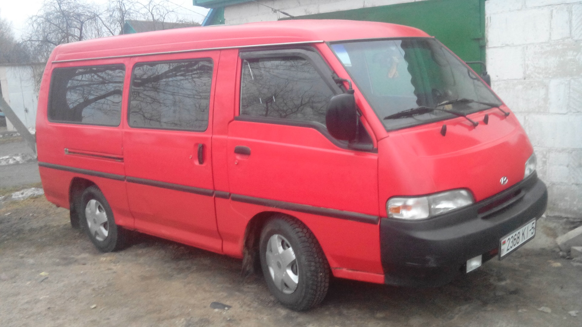 Н грейс. Hyundai h100. Хендай Грейс 15 м. Микробус Хендай Грейс. Хендэ н100 1995.