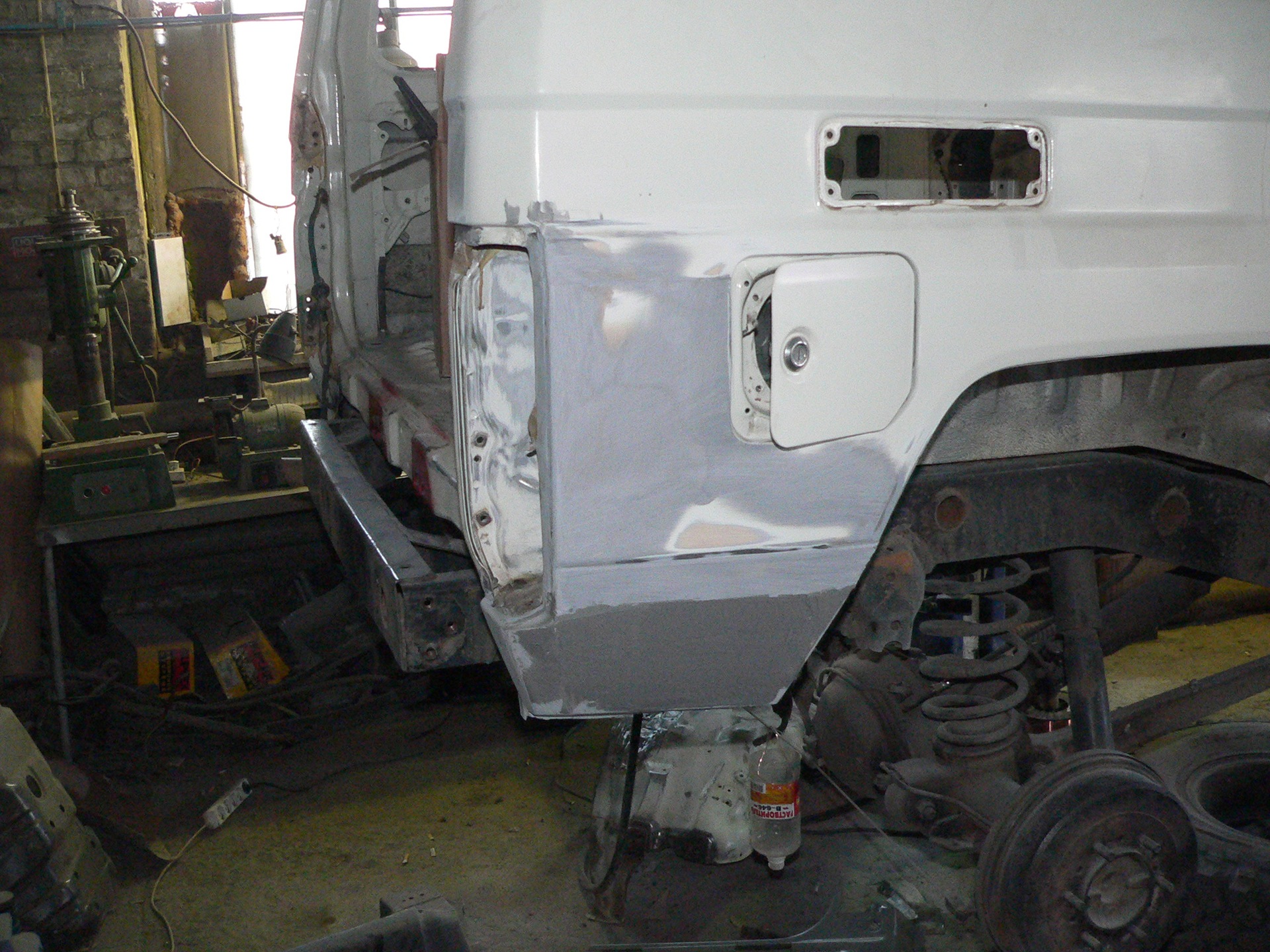 Repair continues - Toyota Land Cruiser 28 L 1992