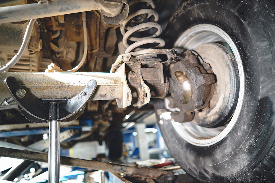 Меняем сайлентблоки на Nissan Patrol — Autoimage-Nissan на DRIVE2