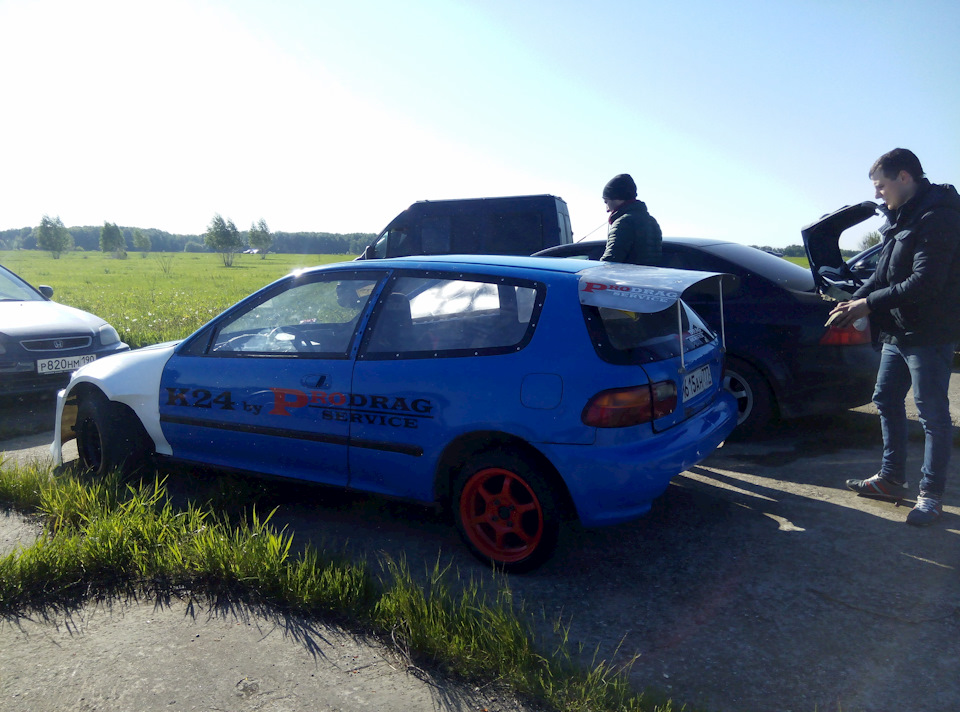 Фото в бортжурнале Honda Civic Hatchback (5G)