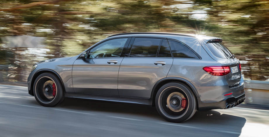 Наслаждайтесь комфортным и увлекательным вождением с Mercedes-AMG GLC 63 S 4Matic+